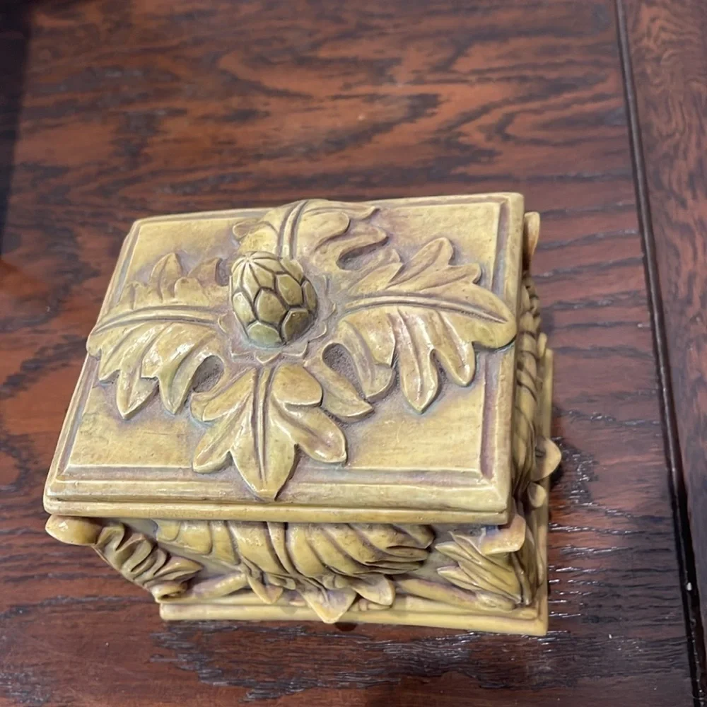 Vintage Mantle  piece box